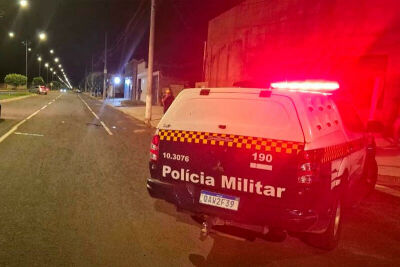 Imagem da notícia Motorista é preso por embriaguez após bater caminhonete em placa de trânsito em Costa Rica
